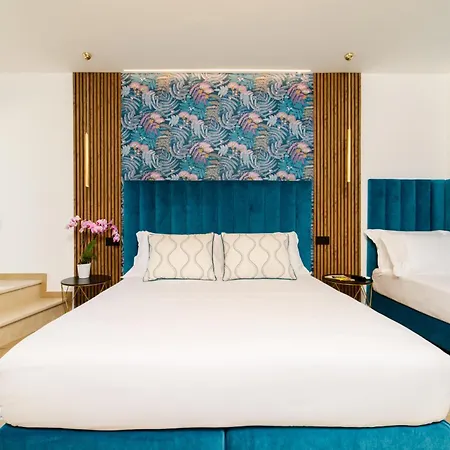 Nicholhouse - Breakfast Included