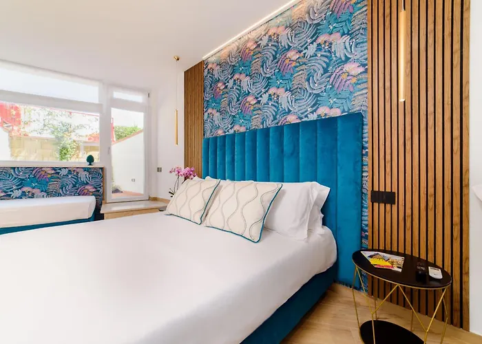 Nicholhouse - Breakfast Included Pensionat 4*