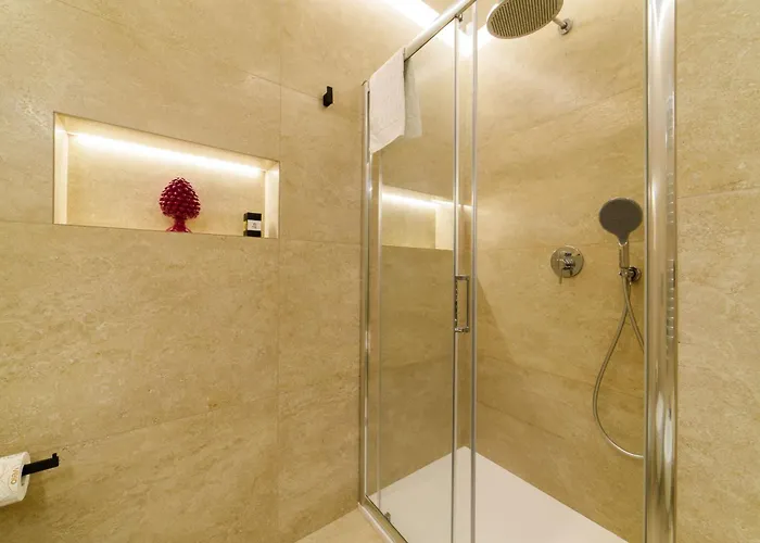 Pensionat Nicholhouse - Breakfast Included