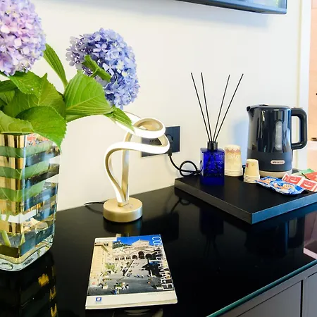 Guest house Nicholhouse - Breakfast Included Piano di Sorrento